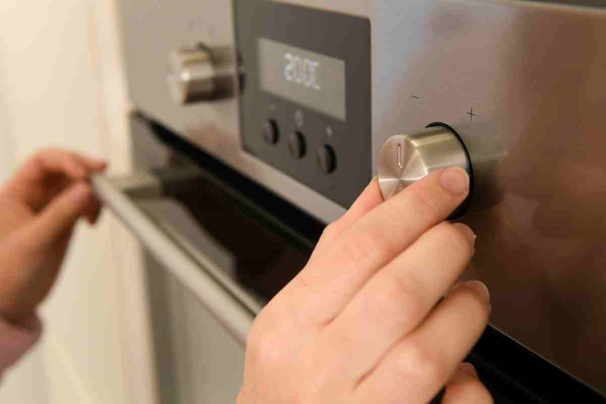 6 solutions pour un four qui ne chauffe plus après coupure courant — free download