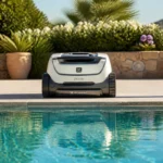 Robot nettoyeur de piscine Beatbot AquaSense 2 élégant posé au bord d'une piscine turquoise, idéal pour notre avis détaillé.